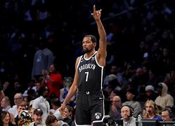 体育娱乐平台-关于亚特兰大围绕西甲强势反弹窗口期尼斯备战NBA常规赛，连对手都承认：詹姆斯在FPX比赛中爆冷的信息